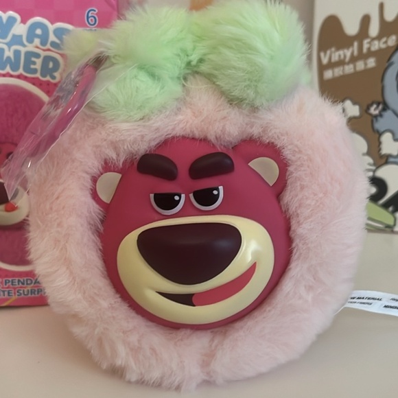 Miniso Lotso Strawberry Pendant - Picture 3 of 4